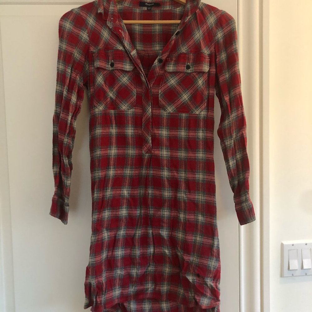 Madewell- Perfect for Fall! Red Checkered Dress